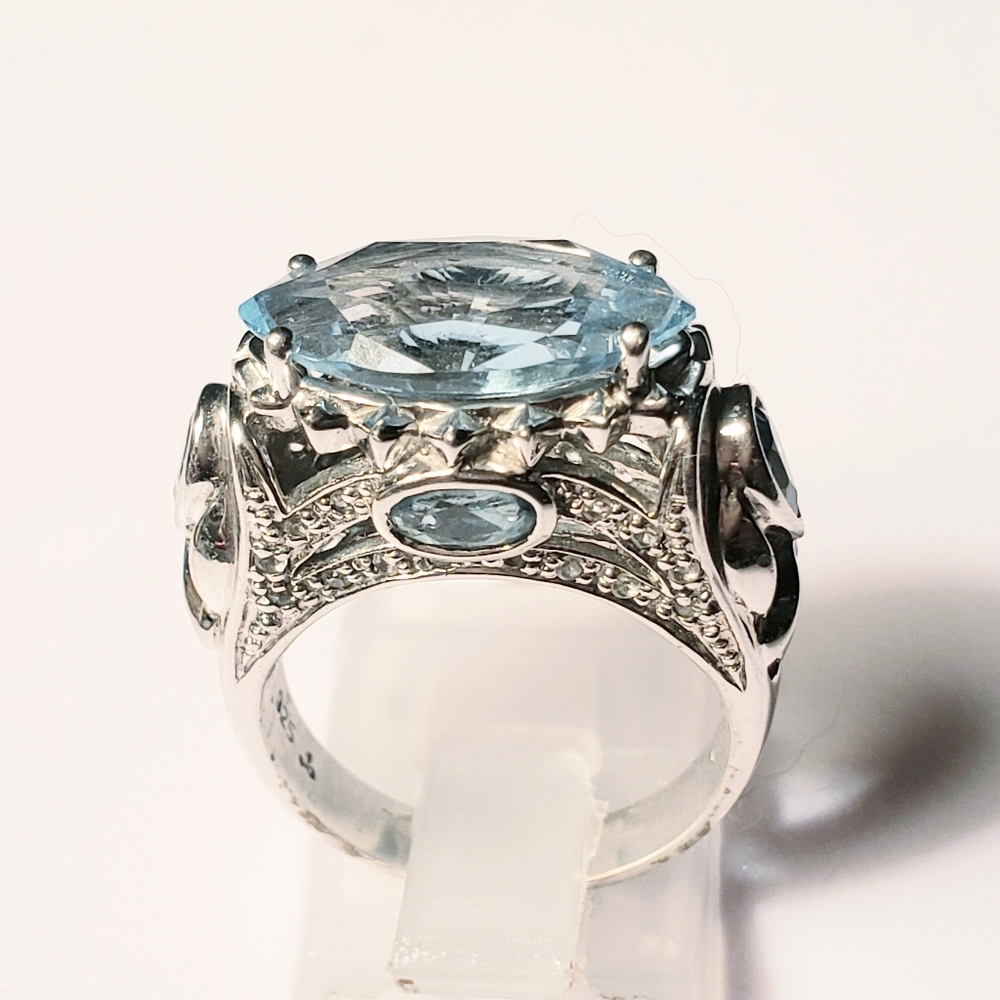 Rare and Vintage Estate Victoria Wieck Genuine Sky Blue Topaz Ring